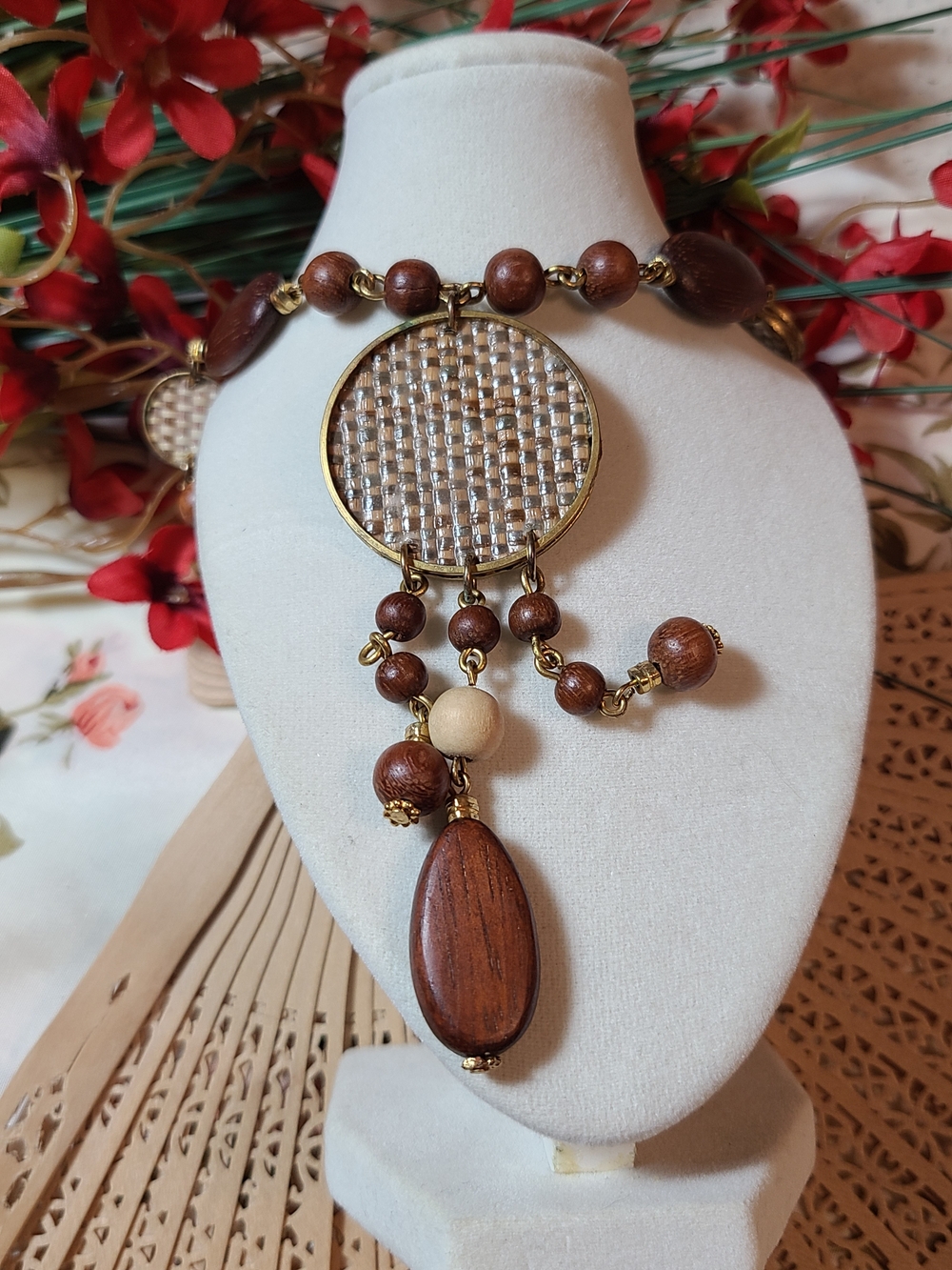 Beaded Pendant Necklace in Brown & Gold Like New